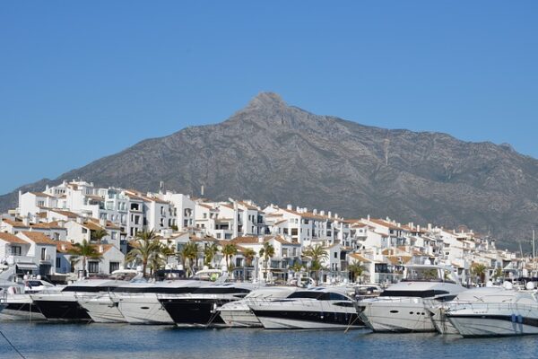 puerto-banus-806346_640